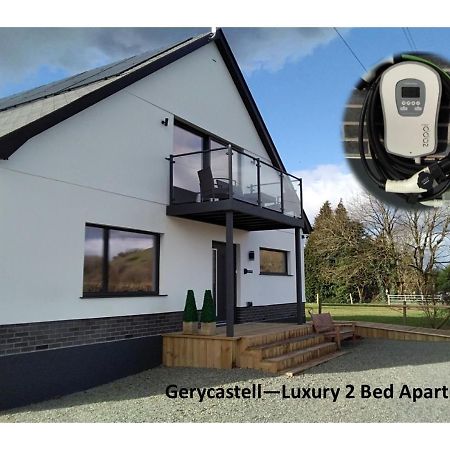 Gerycastell Luxury Holiday Apartment With Stunning Views & Ev Station Point Carmarthen Kültér fotó