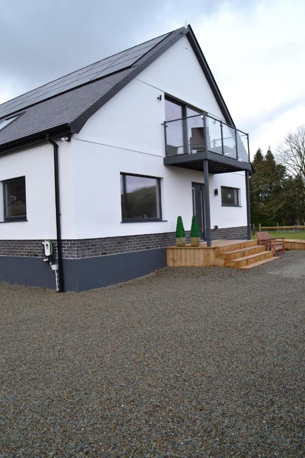 Gerycastell Luxury Holiday Apartment With Stunning Views & Ev Station Point Carmarthen Kültér fotó