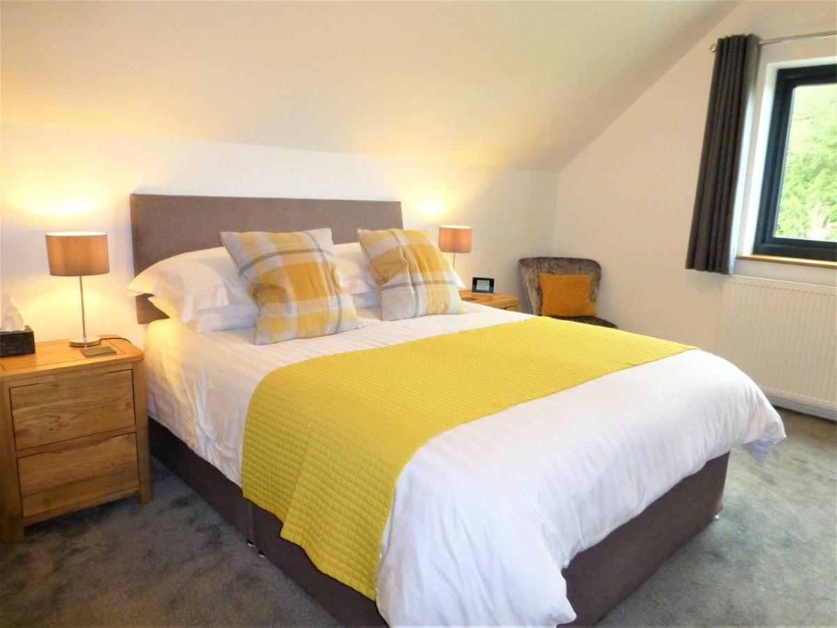 Gerycastell Luxury Holiday Apartment With Stunning Views & Ev Station Point Carmarthen Kültér fotó
