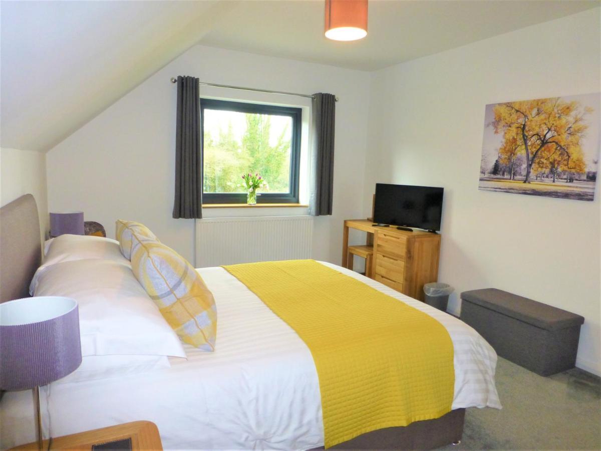 Gerycastell Luxury Holiday Apartment With Stunning Views & Ev Station Point Carmarthen Kültér fotó